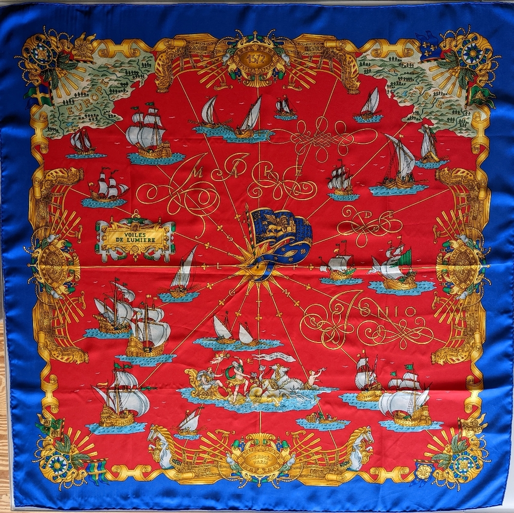 Vintage Hermes scarf Voiles de Lumiere